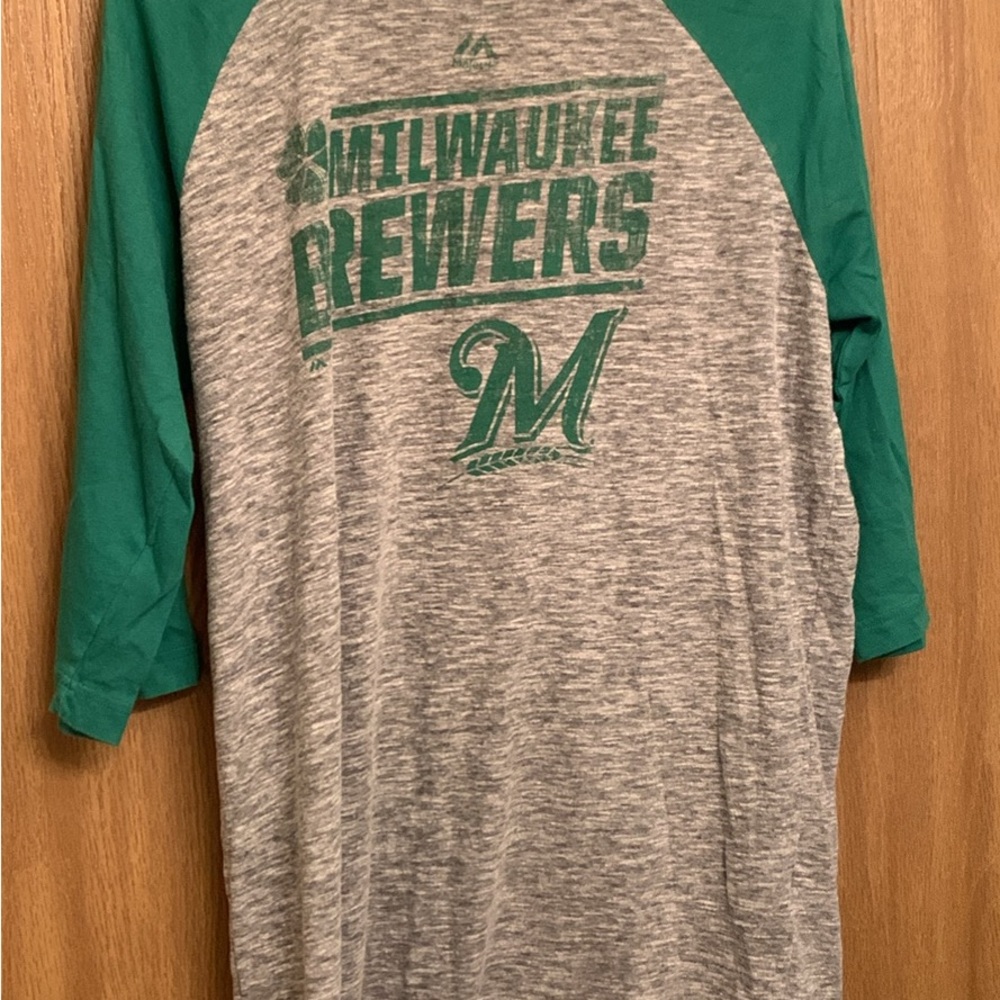 Majestic Green and Gray Long Sleeve Tees